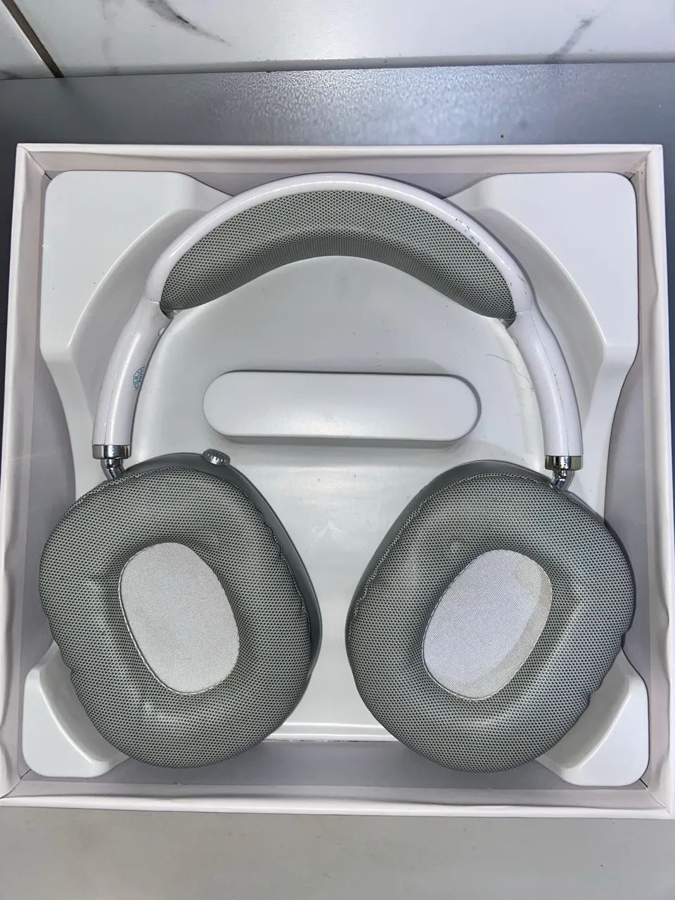 AIRPODS MAX 