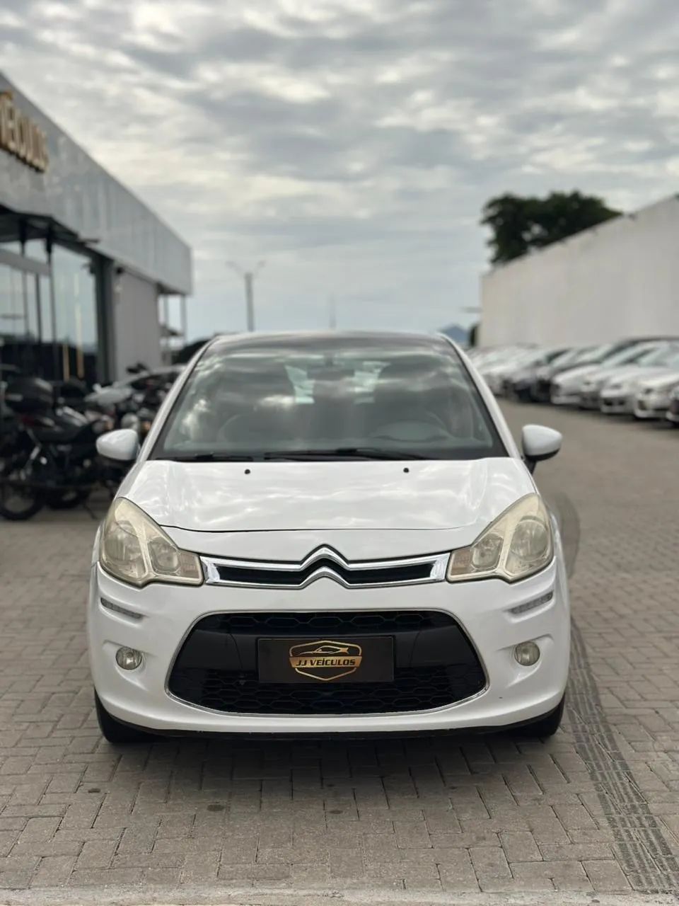 Citroen C3 Tendance 1.5 Flex 8V 5P Mec. 2014 - Foto 3