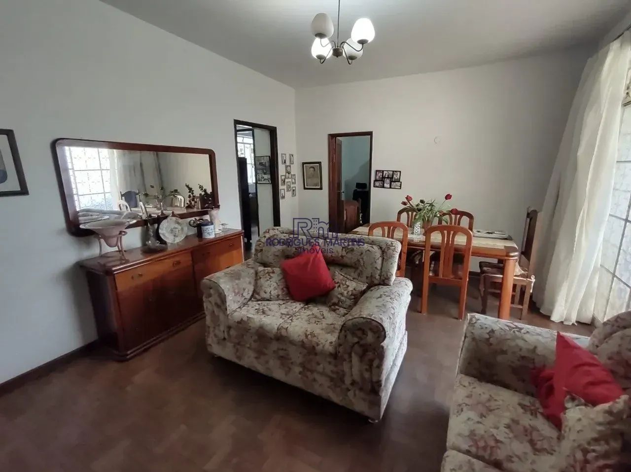 Casa à venda com 03 quartos no bairro Caiçara