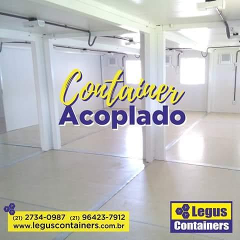 Container acoplado