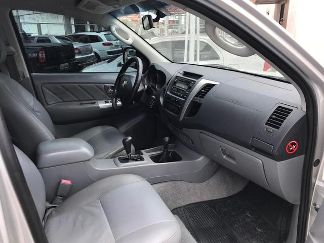 HILUX SRV CD 3.0 D-4D 4x4 DIESEL AUTOMÁTICA 2011/2011 - Foto 12