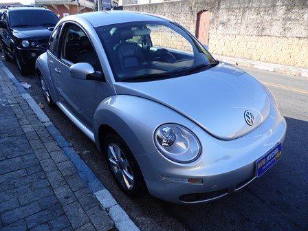 VOLKSWAGEN NEW BEETLE 2006/2007 2.0 MI 8V GASOLINA 2P AUTOMÁTICO