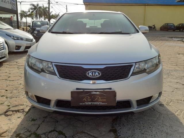 Kia Cerato 1.6 EX3 10/11 - Troco e Financio! - Foto 2