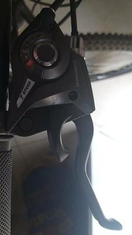 Vendo bicicleta . 30 dias de uso