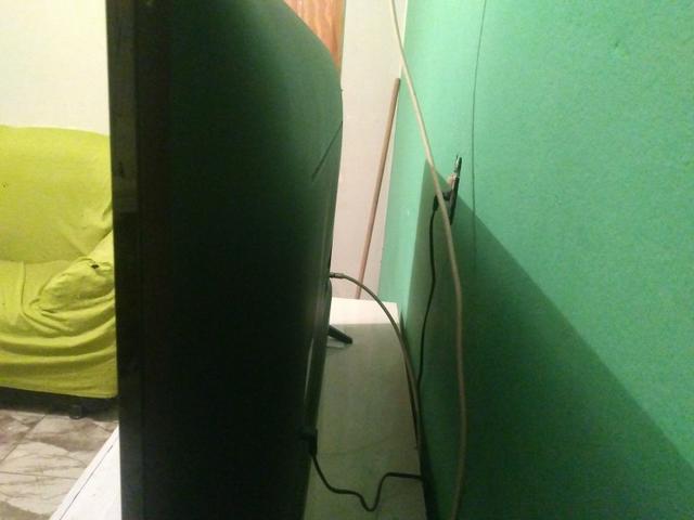 Tv smart com wi fi compreta pouco usada na caixa 43 polegadas - Foto 3