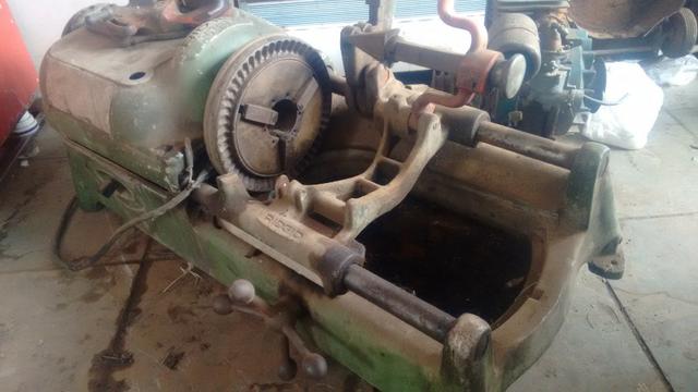 Rosquiadeira Ridgid 535 sem motor. - Foto 3