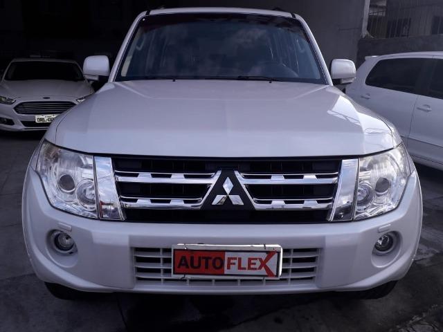 Mitsubishi Pajero hpe 3.2 full