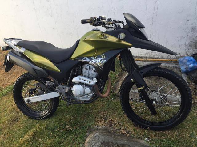 Moto xre 9.500 analiso troca !