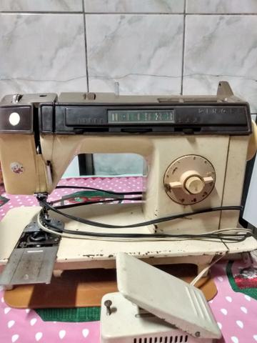 Máquina de costura Singer original - Foto 2