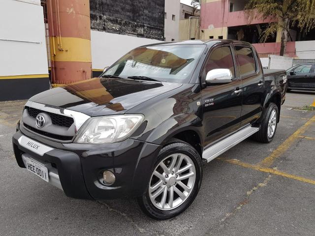 Vendo Hilux 2010 gasolina automática