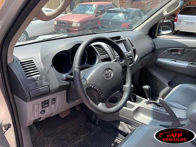 Toyota Hilux 2010 SRV Top de linha automatico ( Vendo a vista ou financiado AC troca ) - Foto 10