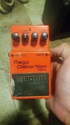 Pedal Boss Mega Distortion MD-2