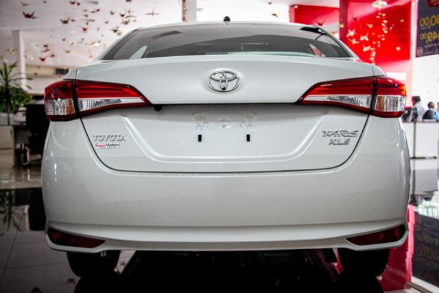 TOYOTA YARIS SEDAN XLS AT 19/20 - Foto 6
