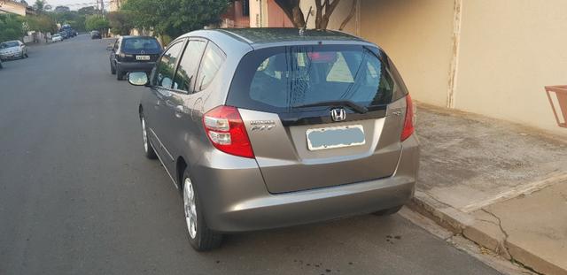 Honda Fit LXL 2010 - ipva total pago - Foto 5