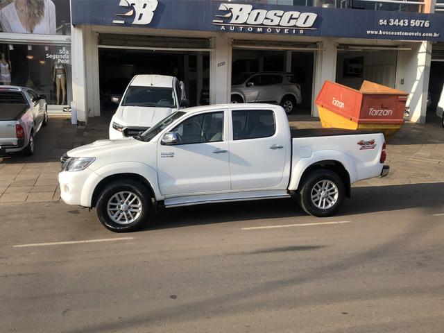 Hilux SRV 3.0 Diesel 4x4 Aut. *Controle Tração/ Multimídia/ Pneus 0km - Foto 3