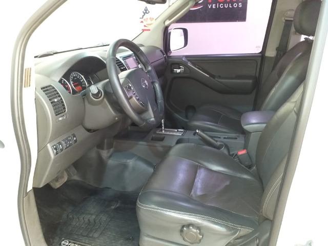Nissan Frontier SL 2.5 TD CD 4x4 (aut) - Foto 10