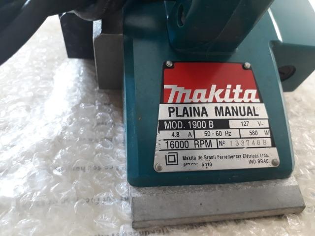 Plaina Elétrica Manual Profissional 1900 B 580W Makita (127v) - Foto 3
