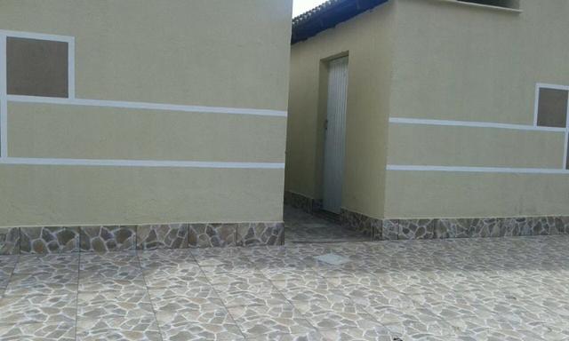 Kitinetes apenas 350,00 dois andares