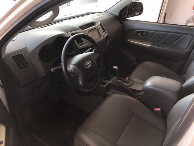 Hilux SRV 3.0 Diesel 4x4 Aut. *Controle Tração/ Multimídia/ Pneus 0km - Foto 7