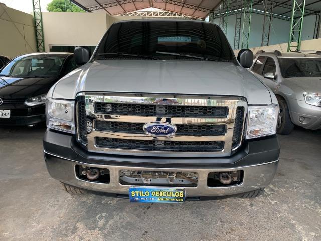 F 250 2007 super duty 4x4, toda revisada e com garantia, apto a financimanto, pneus novos