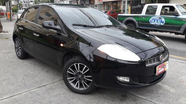 Bravo Essence 1.8 Gnv 5 geração - 2014 (Ent. 8.000 + 48x 599,00 Fixas)