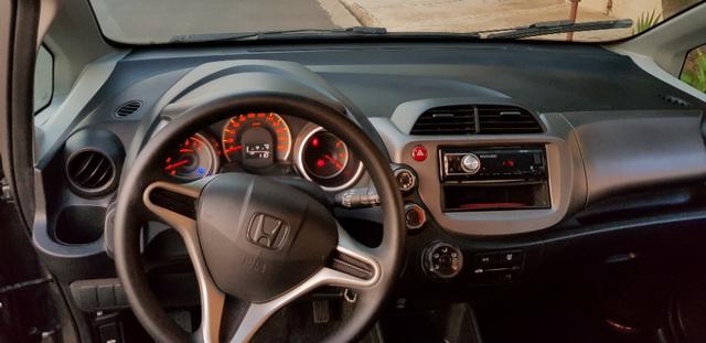 Honda Fit LXL 2010 - ipva total pago - Foto 2