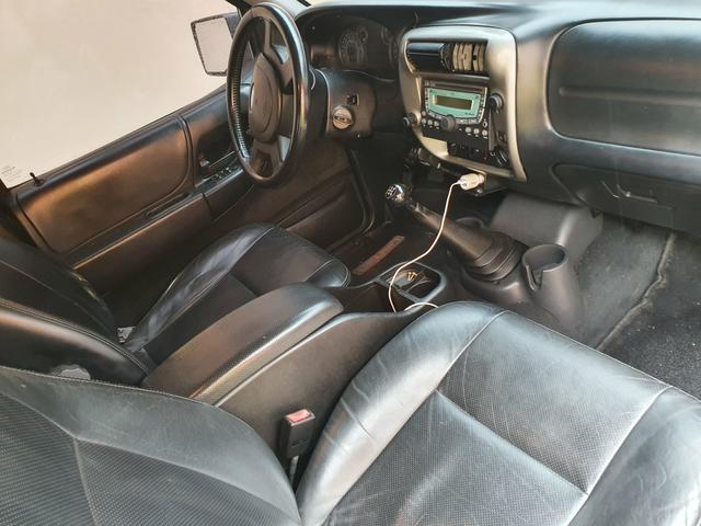 Vendo ou Troco Ford Ranger Limited - Foto 4