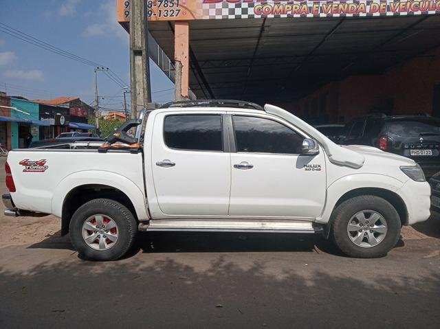 Toyota hilux srv diesel 4/4 automatica 2015 - Foto 5
