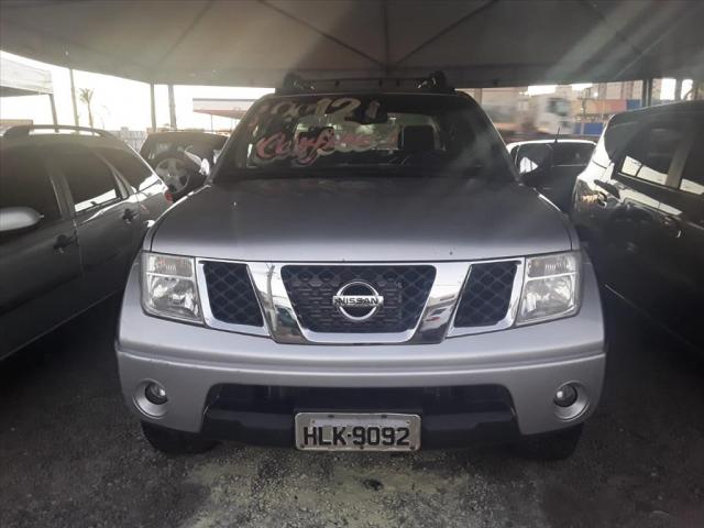NISSAN FRONTIER 2.5 LE 4X4 CD TURBO ELETRONIC DIESEL 4P AUTOMÁTICO - Foto 2