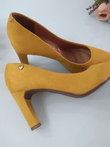 scarpin mostarda vizzano