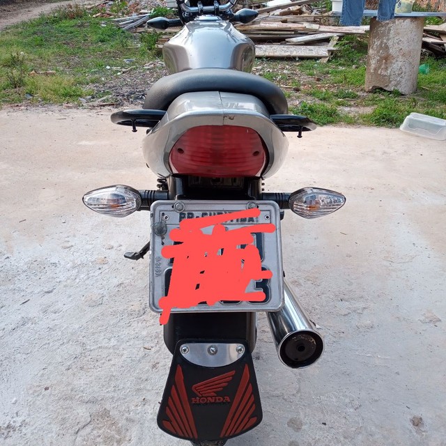 TITAN CG 125