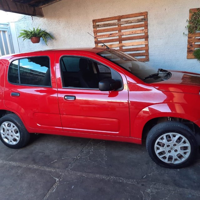 CARRO FIAT UNO DRIVE 1.0
