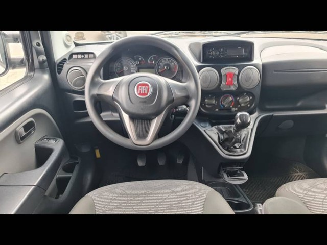 Fiat Doblo ESSENCE 1.8 16V - Foto 9