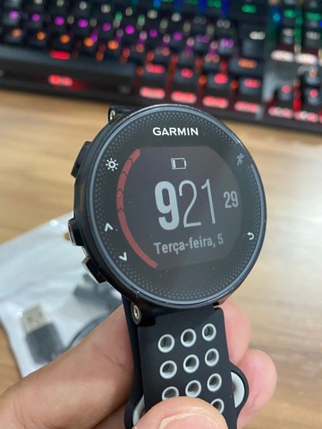 Relogio Garmin Forerunner 235 / Usado 