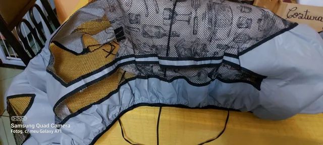 Capa para proteção frontal de carro cinza seminova - Foto 2