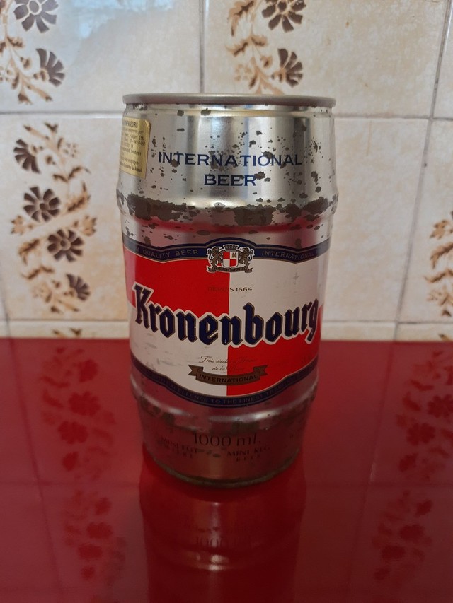 Lata De Cerveja Kronenbourg Fabricado em 01/1996 - 1000ml.