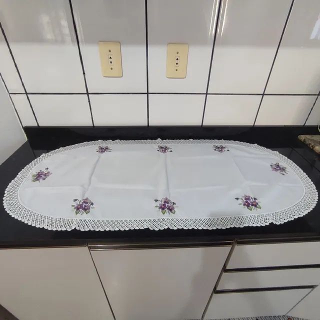 Trilho de mesa bordado  - Foto 5