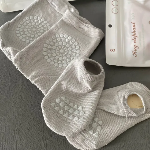 Kit meia e joelheira bebê