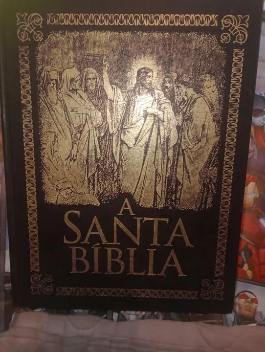 A Santa Bíblia