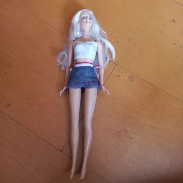 Olx barbies usadas hot sale