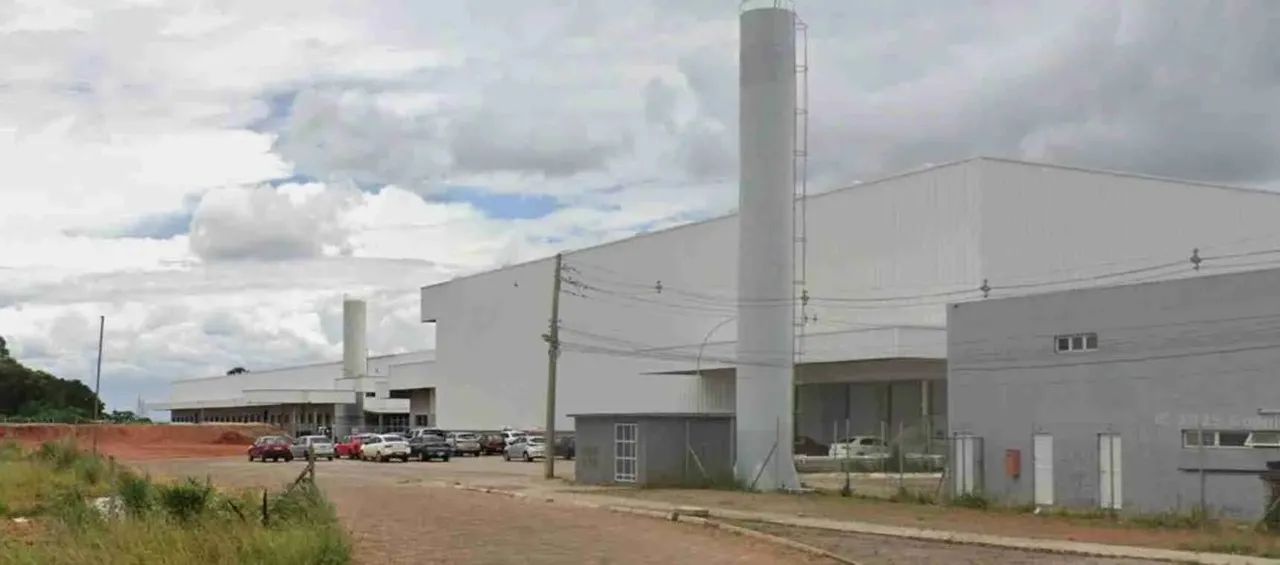 Galpão logístico em condomínio com 4.000m² Pé Direito 12m, 8 Docas, Estacionamento 30.000m