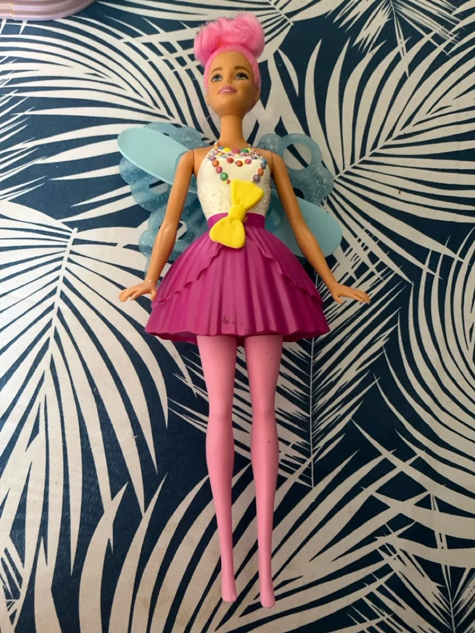 Boneca Barbie Fada com Asas e Cabelo Rosa