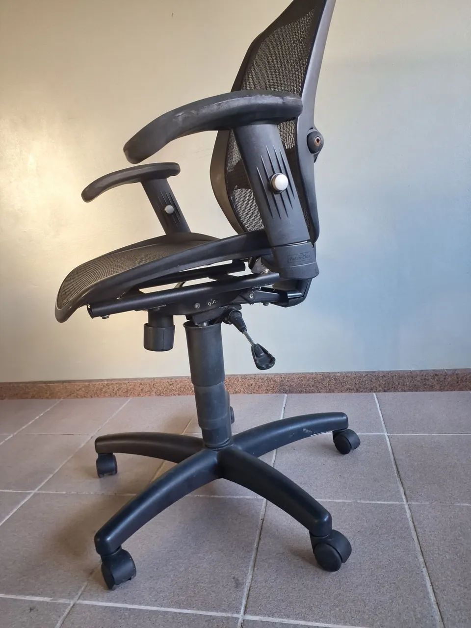 Cadeira de escritório  - Foto 4