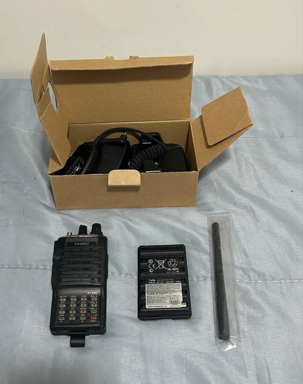 Rádio HT Yaesu FT250 - Foto 5