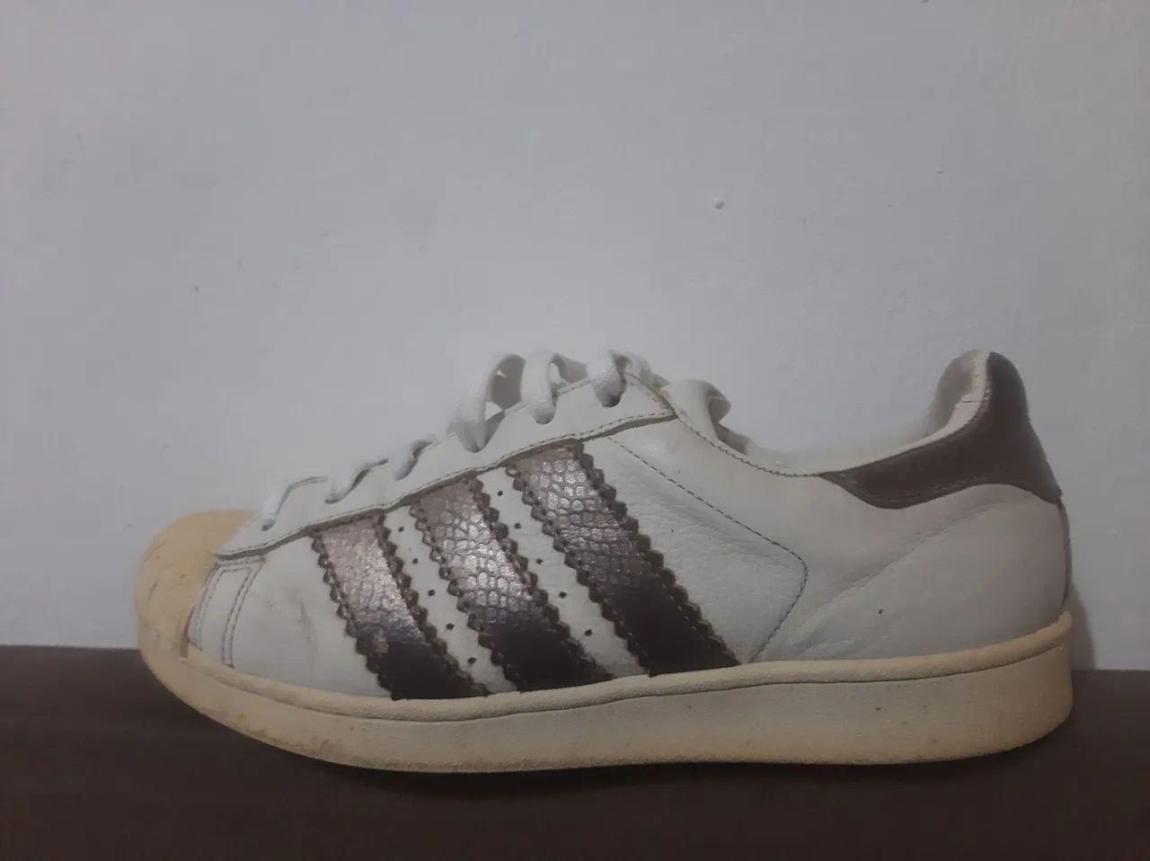 Tênis Adidas Superstar Número 38(Primeira Linha) - Foto 6