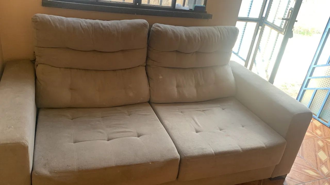 Selling a reclining sofa