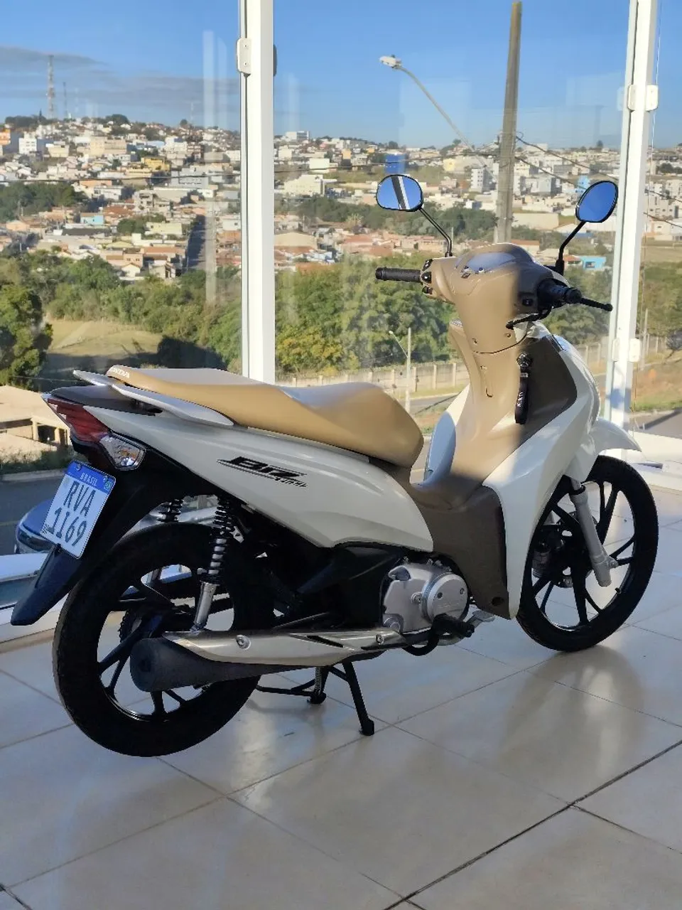 Linda Honda Biz Perolizada