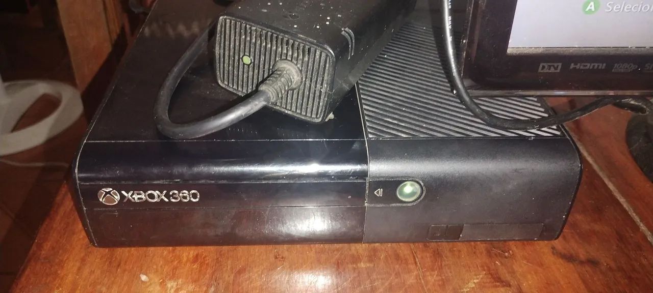 Xbox 360 com defeito 64303559202819120