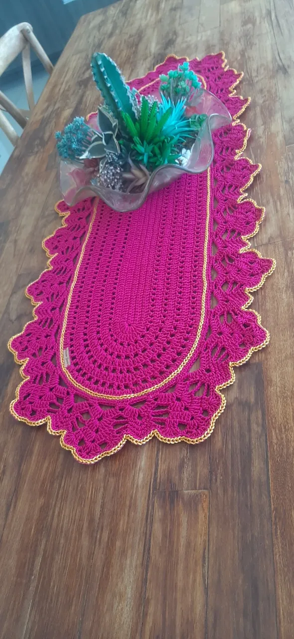 trilho de mesa em croche