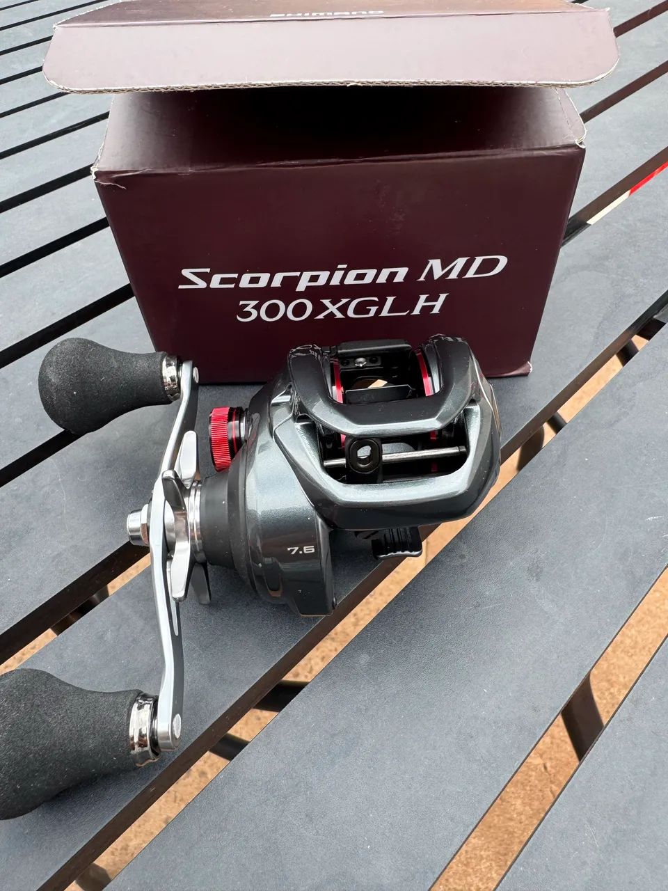 Carretilha Shimano scorpions - Foto 2